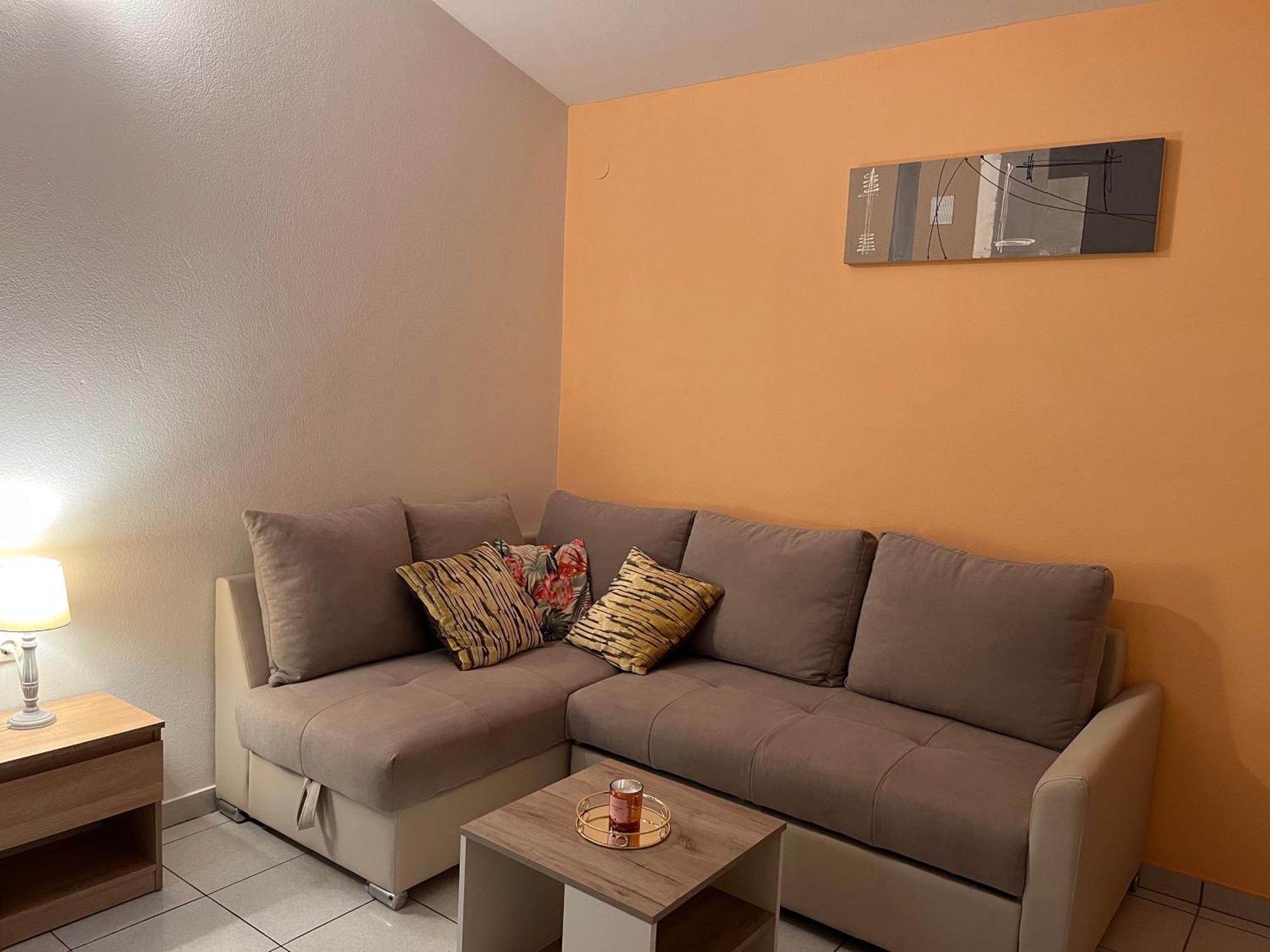 Apartments Villa Mirella 20 M From The Sea - Free Parking โตรกีร์ ภายนอก รูปภาพ