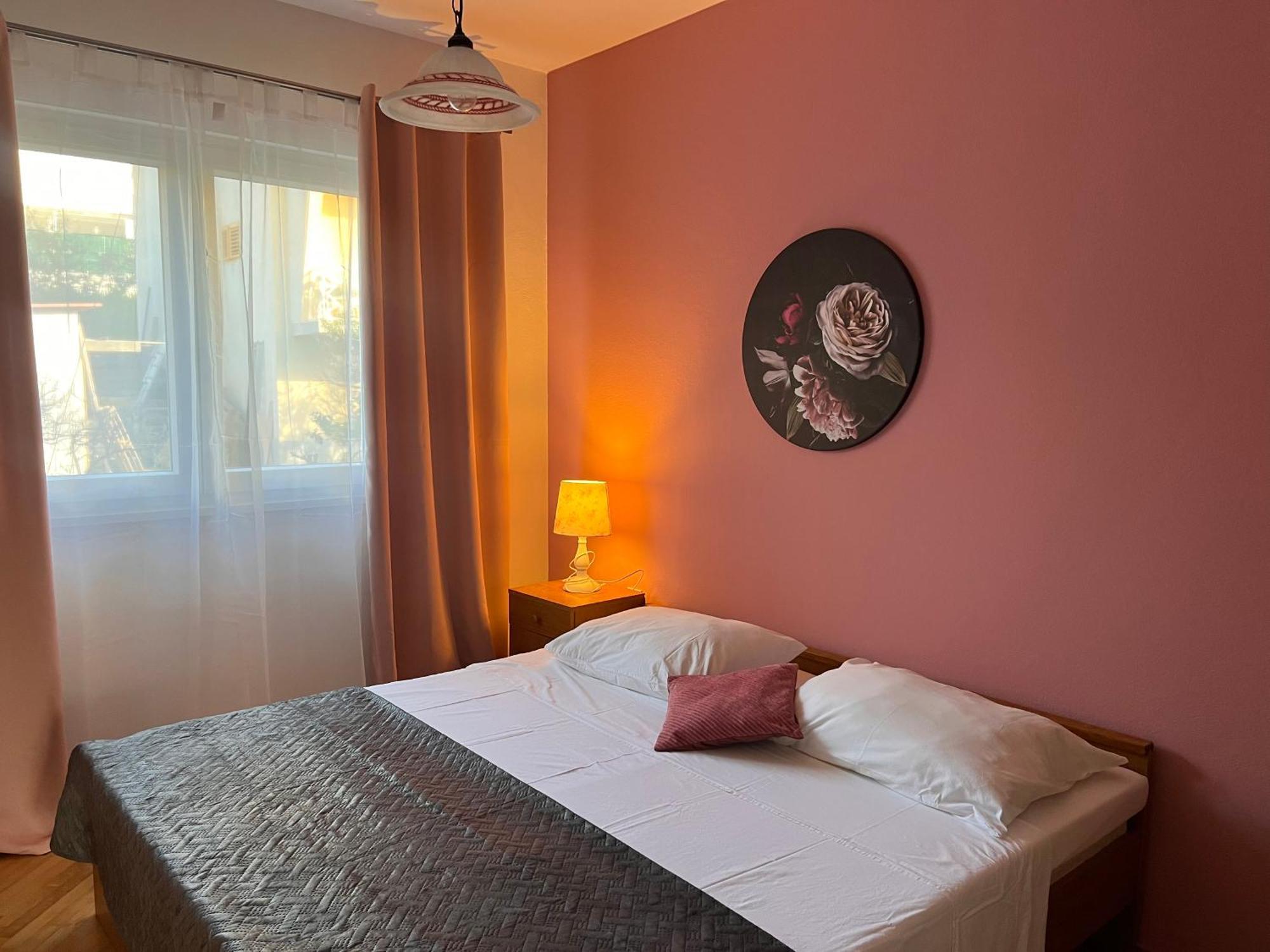 Apartments Villa Mirella 20 M From The Sea - Free Parking โตรกีร์ ภายนอก รูปภาพ
