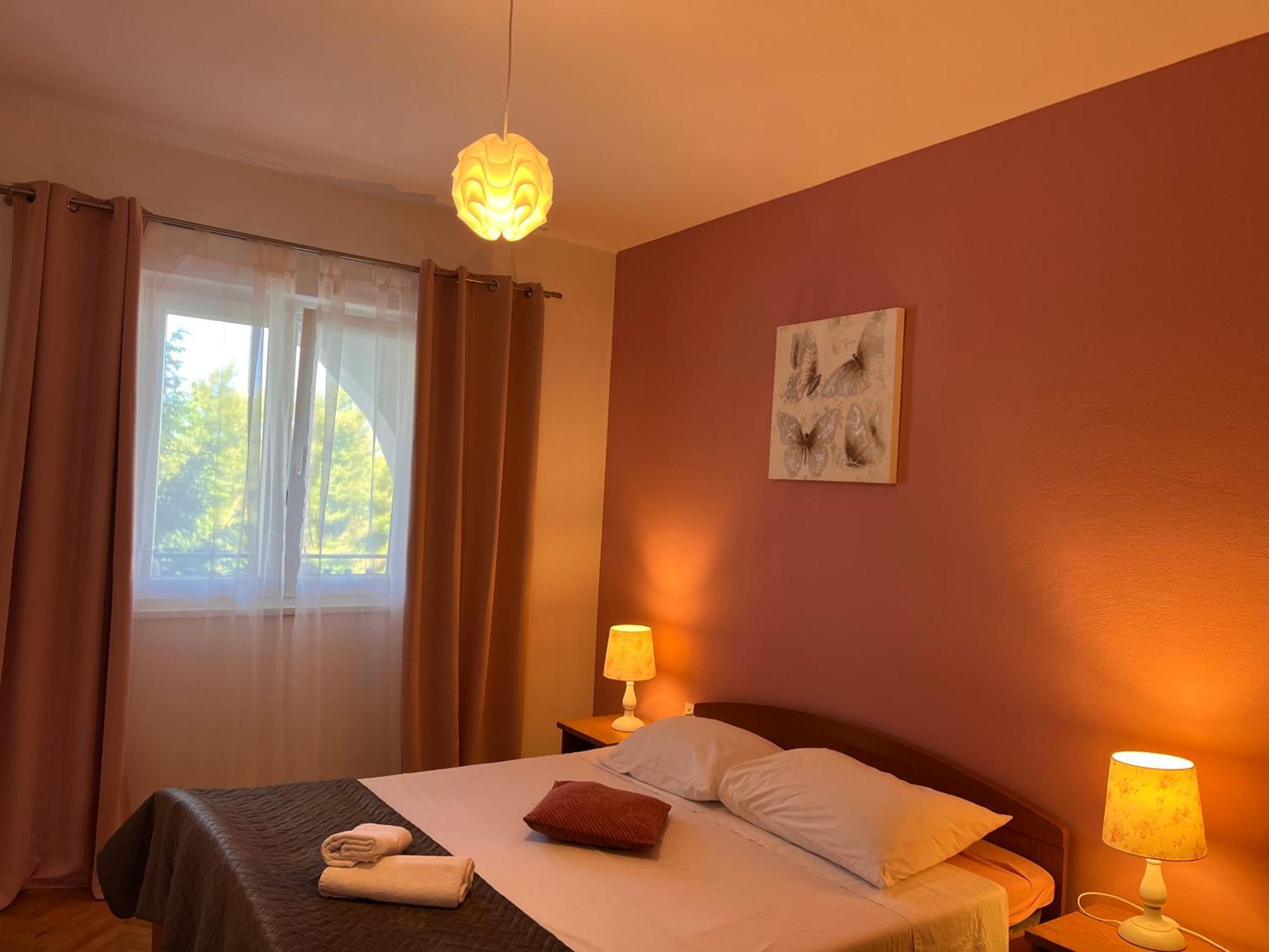 Apartments Villa Mirella 20 M From The Sea - Free Parking โตรกีร์ ภายนอก รูปภาพ